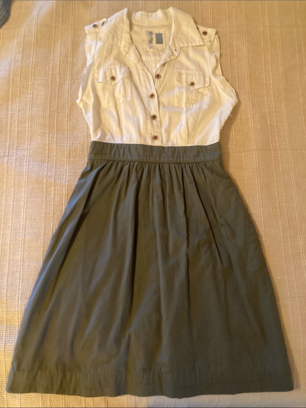 Anthropologie edme & esyllte Color Block Dress size 0, in Ivory & Dark Gray